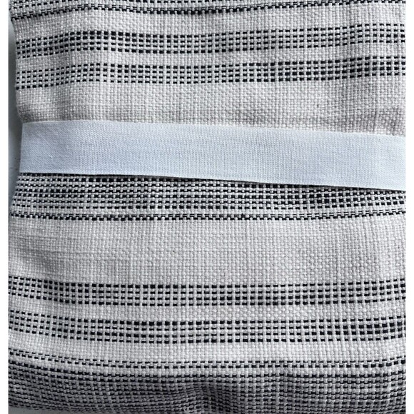 Pottery Barn Hawthorn Striped Blue Cotton Pillow Sham Cover KING Size 36x20 New - Picture 2 of 3